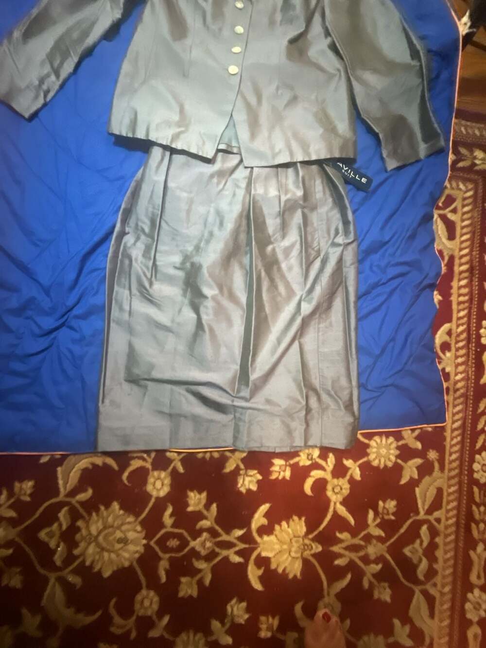 Saville Suit Women's 100% Silk Gray Skirt Suit Set Size 12 - Picture 5 of 16